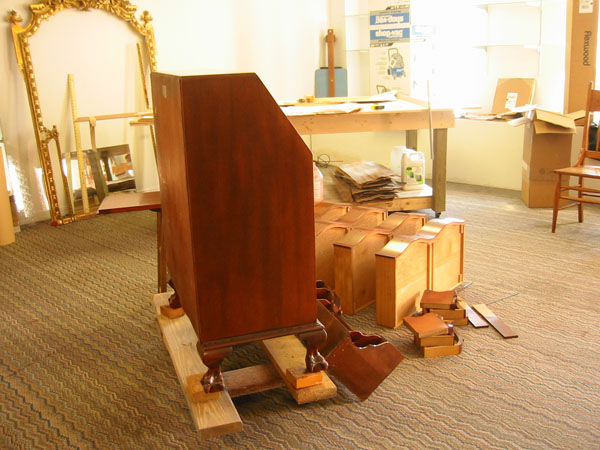 BelkDesk21