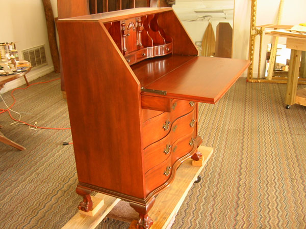 BelkDesk34